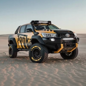 HILUX